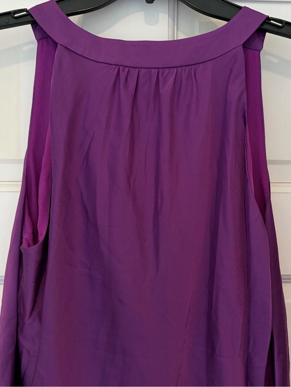 Boston Proper Purple Sleeveless V-Neck Women's Top - Picture 4 of 8